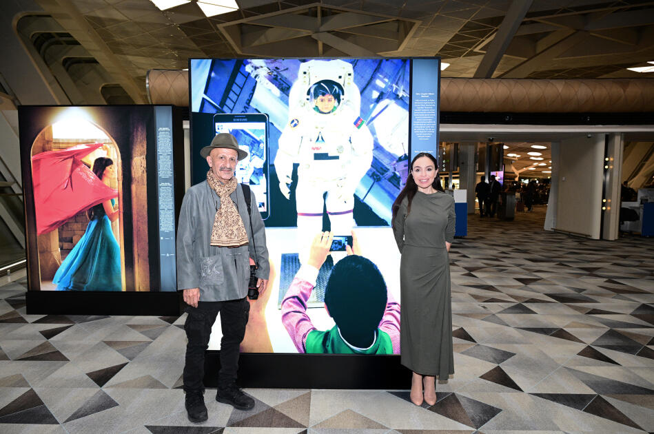 Leyla Əliyeva Bakıda dünyaşöhrətli fotojurnalist Reza Deqatinin “Yüksələn işıq” sərgisini ziyarət edib