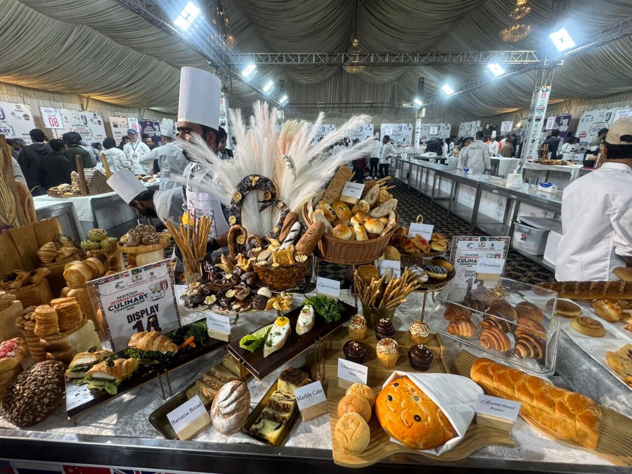 Азербайджанская кухня удостоена медалей в Пакистане