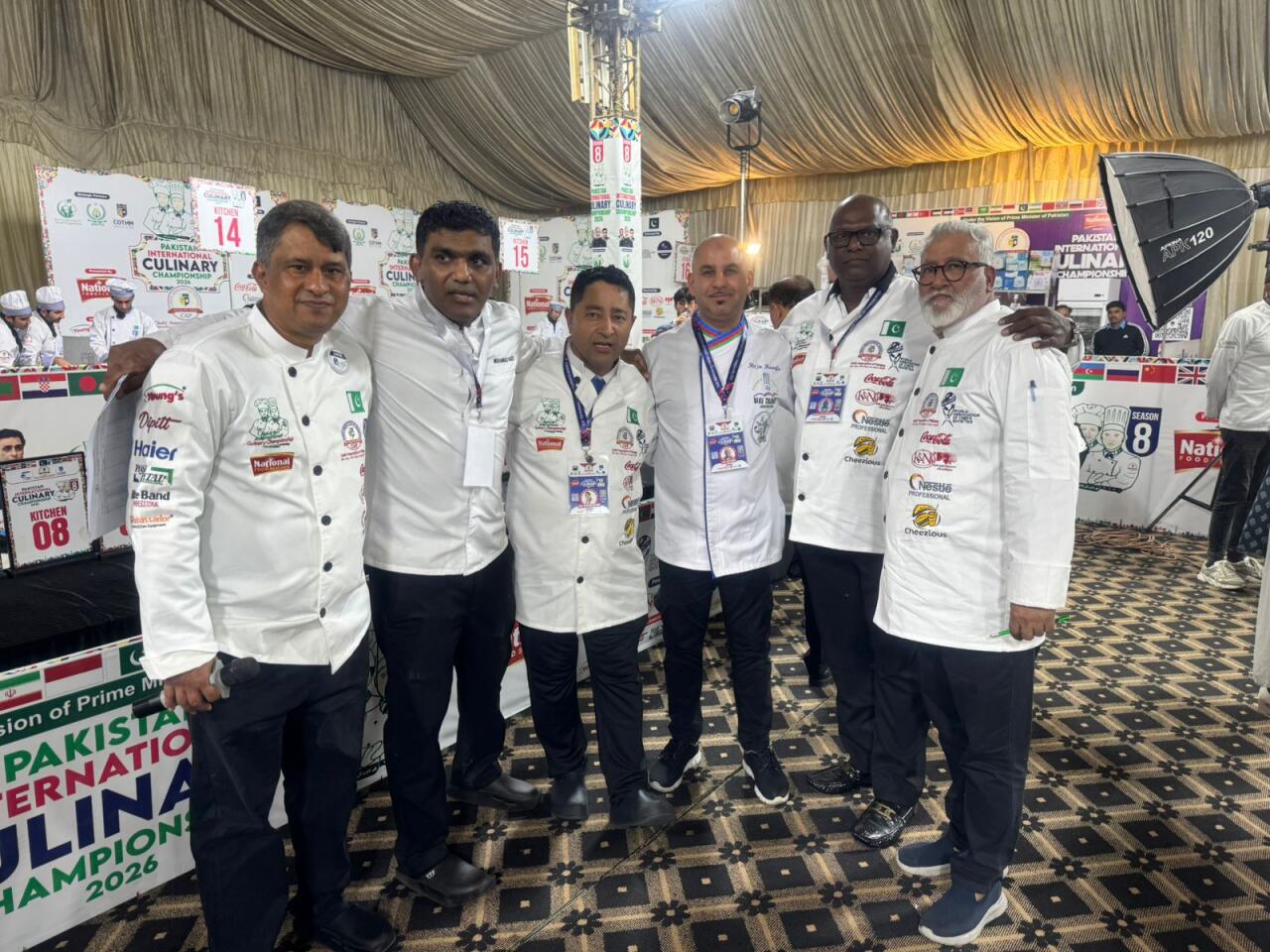 Азербайджанская кухня удостоена медалей в Пакистане