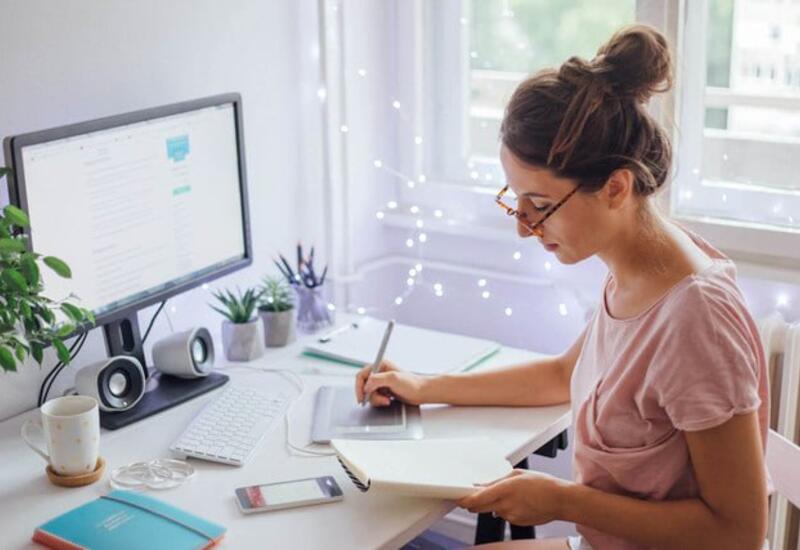 Onlayn işləyənlərdən vergi sistemində ünvan