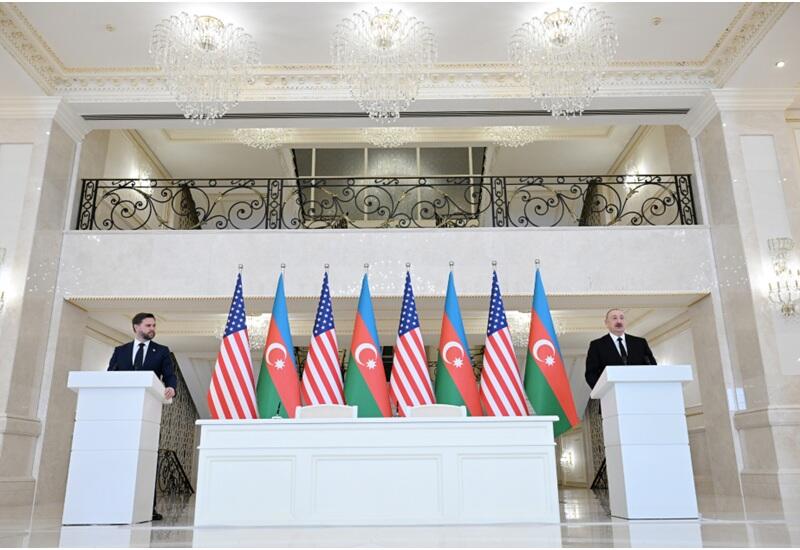 Президент Ильхам Алиев: Сегодняшняя церемония подписания Хартии о стратегическом партнерстве - результат очень усердной работы