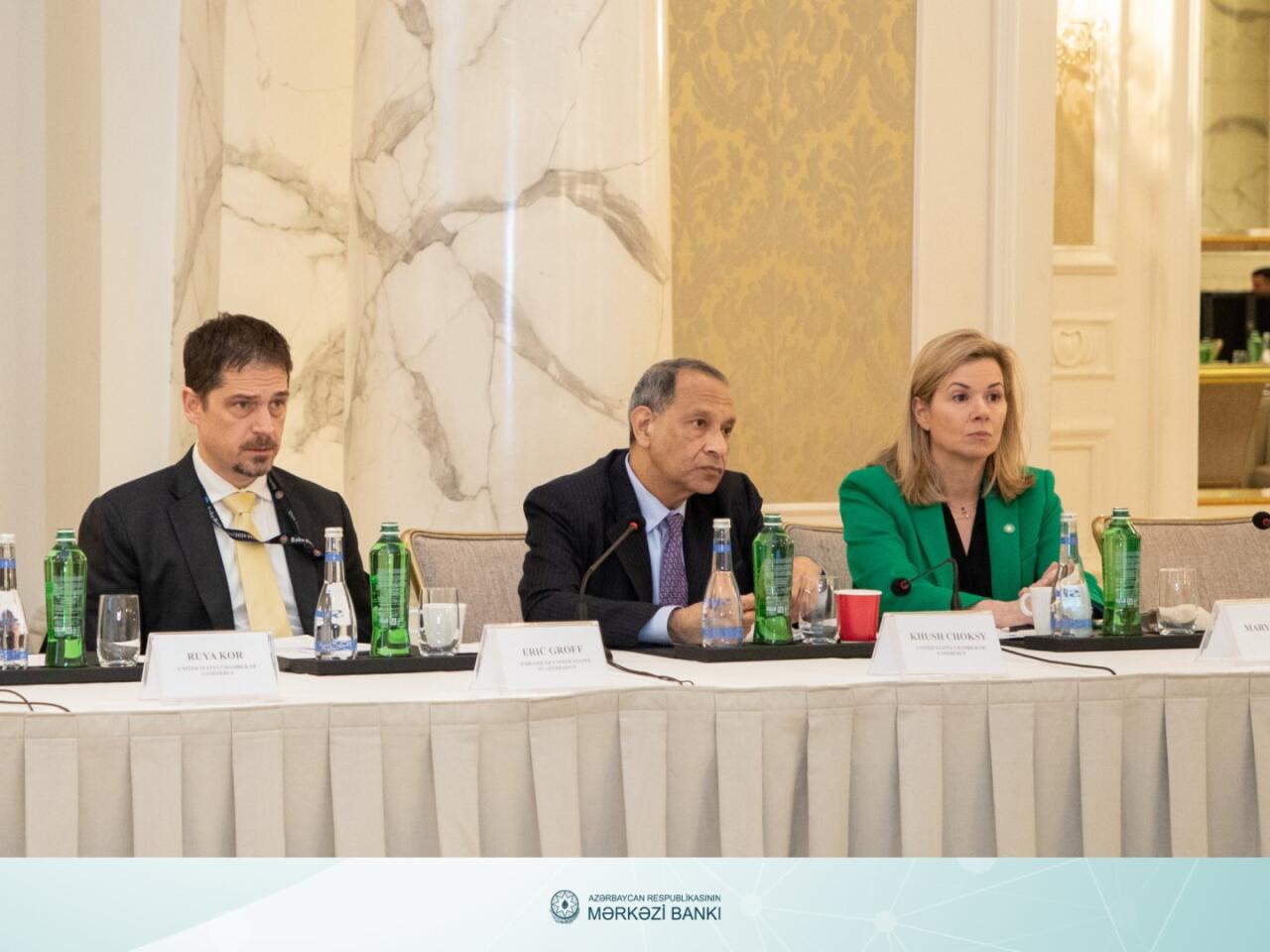 Центробанк Азербайджана провел встречу в рамках бизнес-миссии США