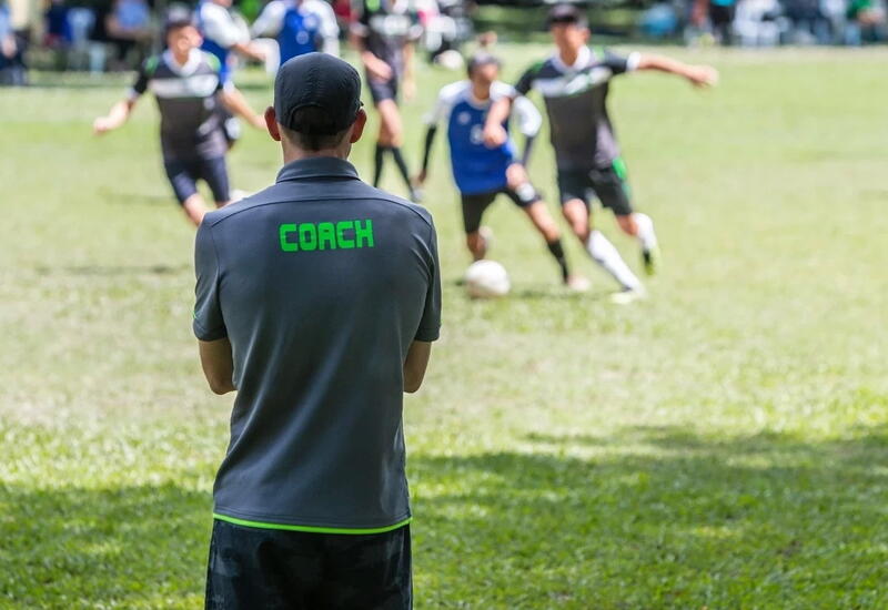 В Баку организуют тренерские курсы УЕФА