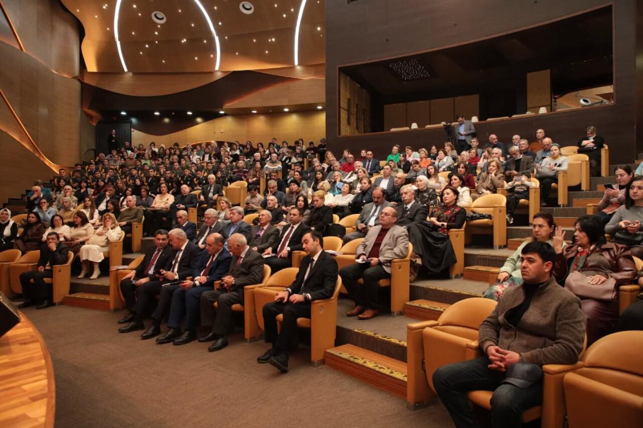 Культурное сотрудничество Азербайджана и Узбекистана на примере "Мукаддимат уль-адаб"