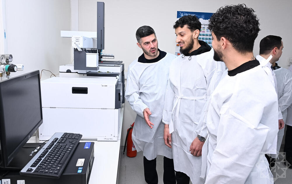 Гурбан Гурбанов и футболисты «Карабаха» посетили ИПБА