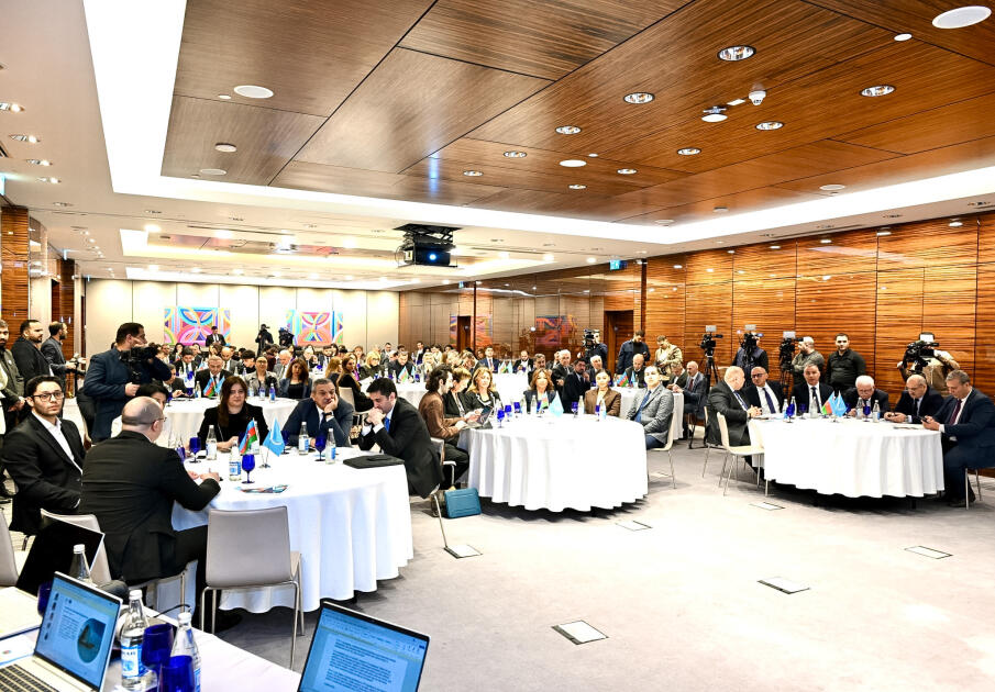 Организованы тренинги для азербайджанских НПО с целью подготовки к WUF13