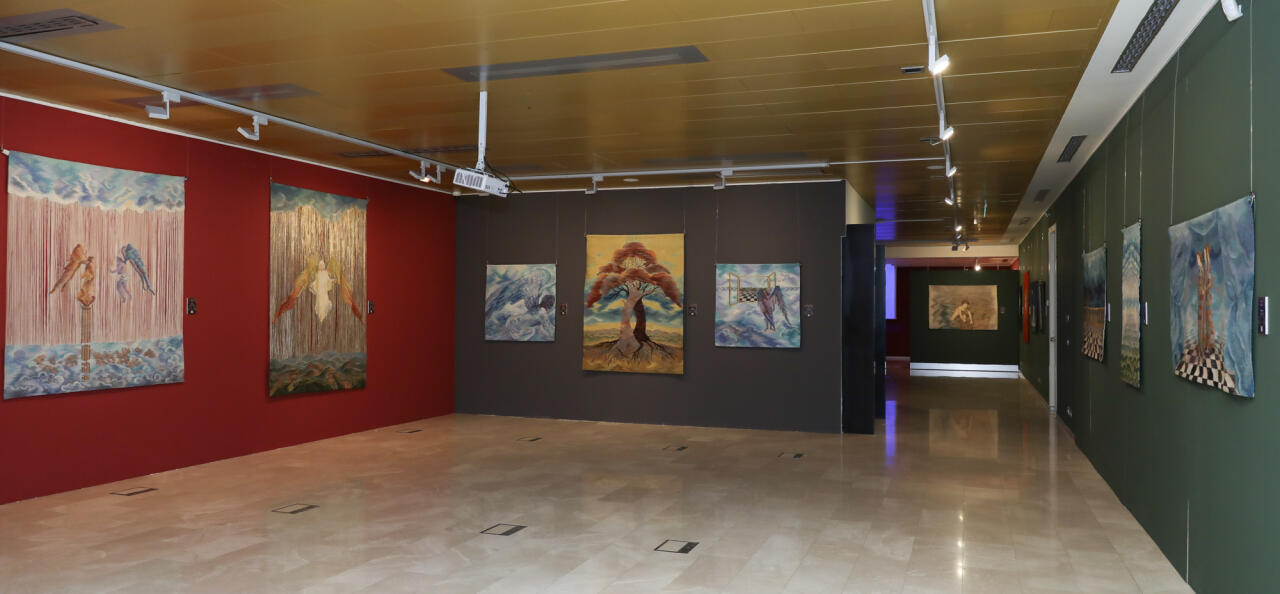 Венгерское искусство гобеленов в Баку – очарование великолепных пейзажей