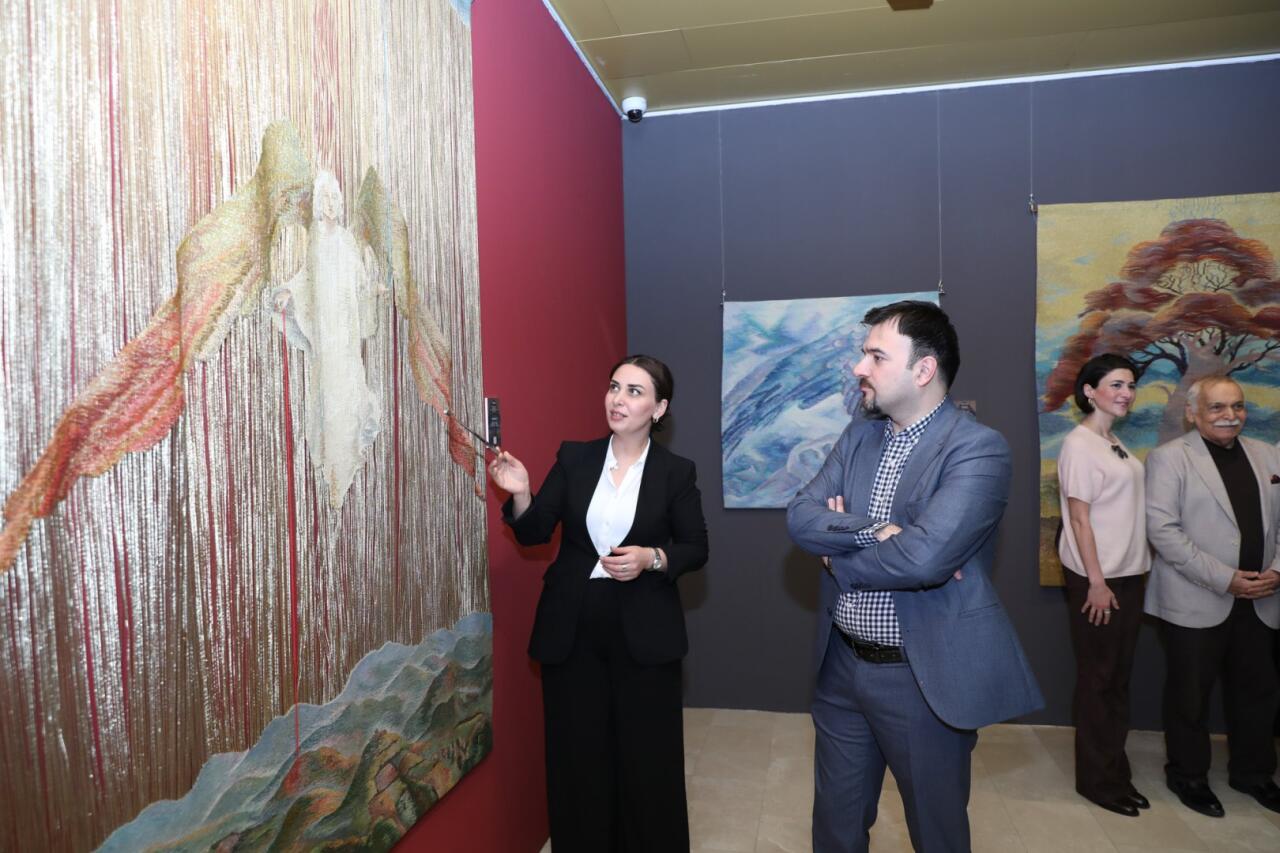 Венгерское искусство гобеленов в Баку – очарование великолепных пейзажей