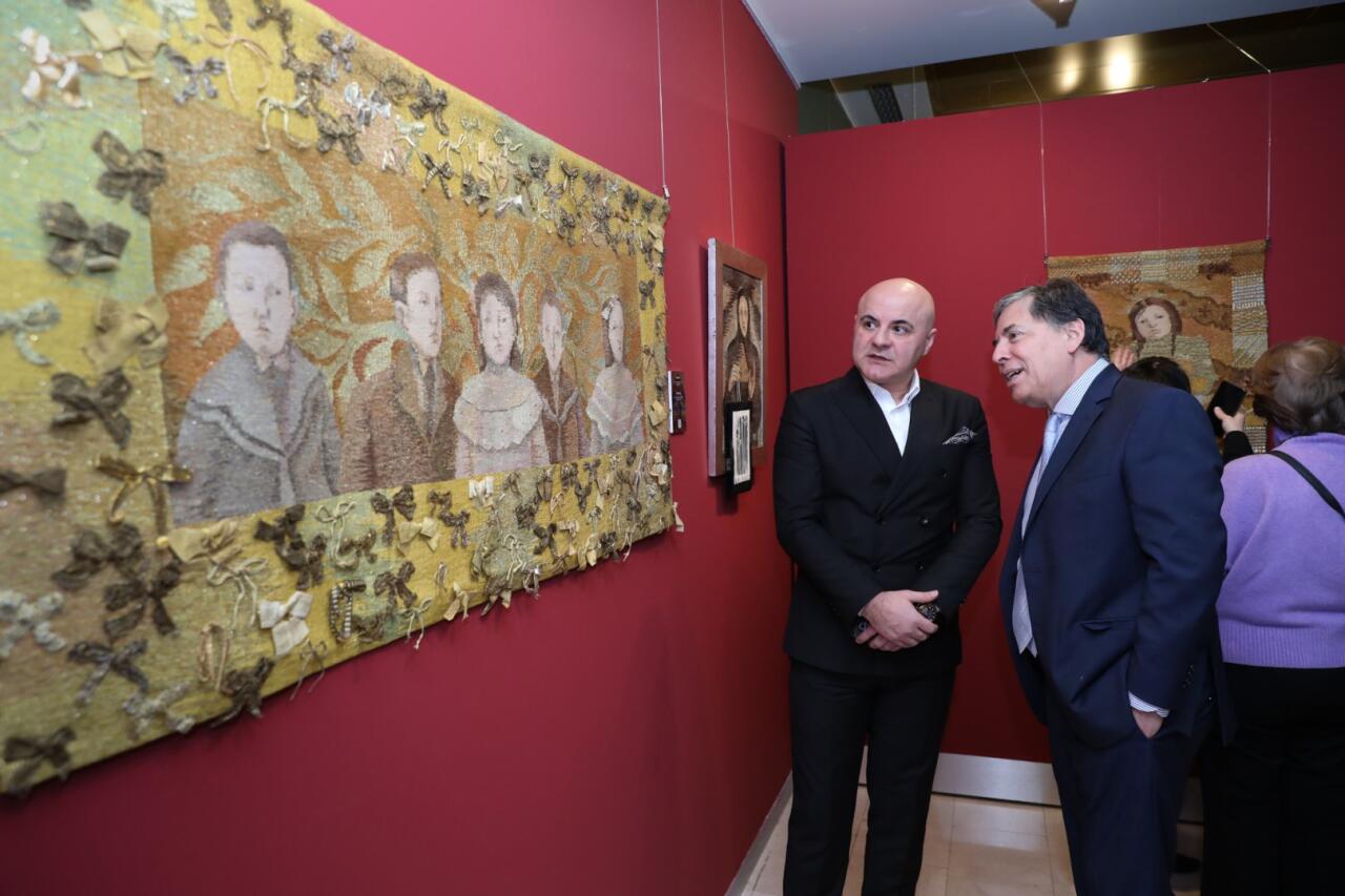 Венгерское искусство гобеленов в Баку – очарование великолепных пейзажей