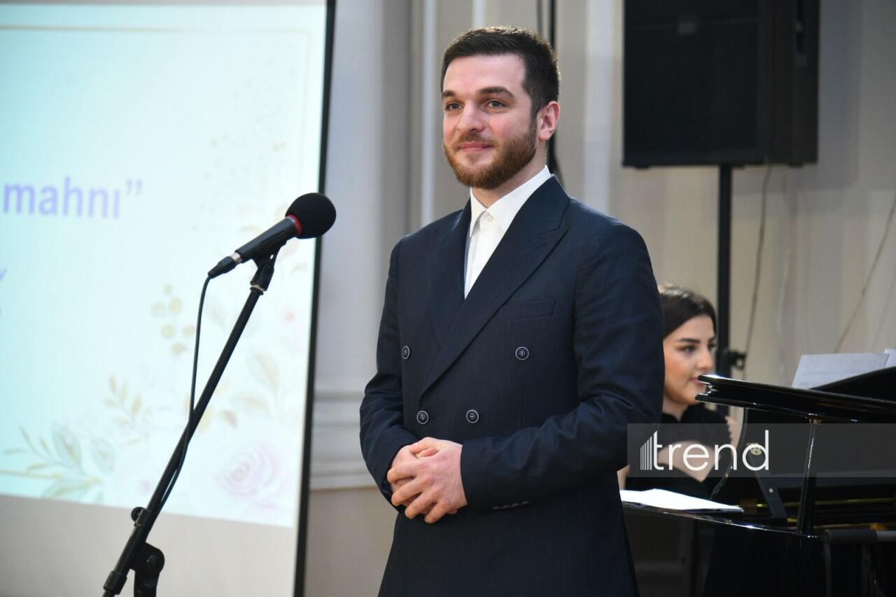 В Баку состоялся творческий вечер Эльмиры Ахундовой