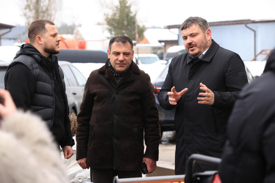 Энергетическое оборудование, направленное Азербайджаном, передано городу Ирпень