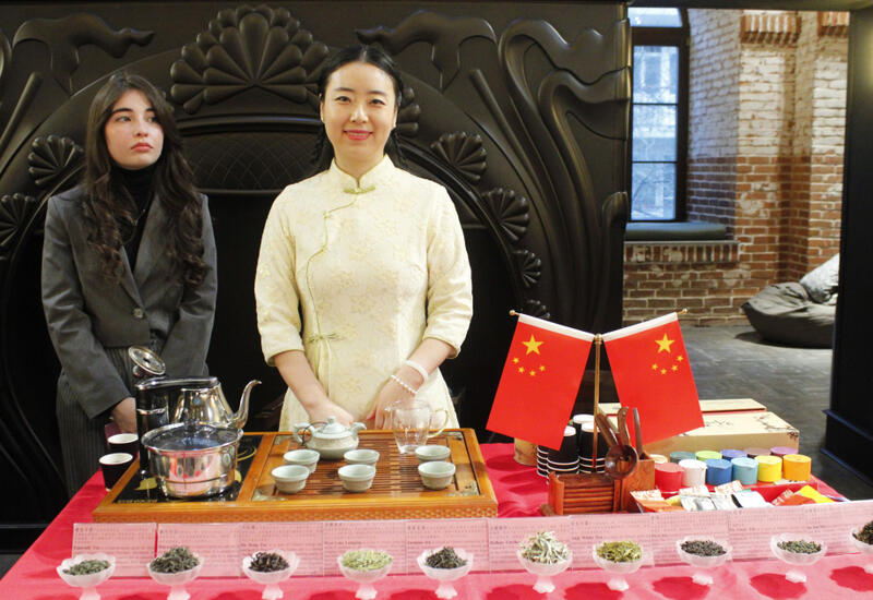 В Бакинском книжном центре состоялся вечер китайской поэзии