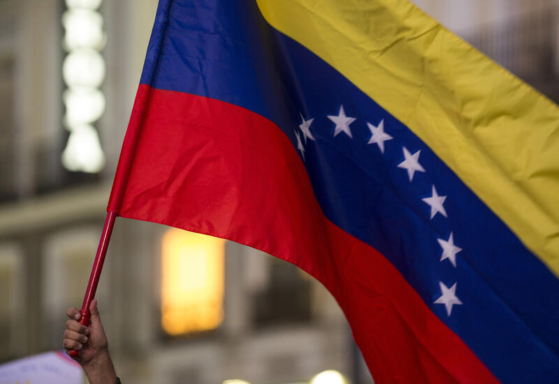 США разрешили операции с нефтегазовым сектором Венесуэлы