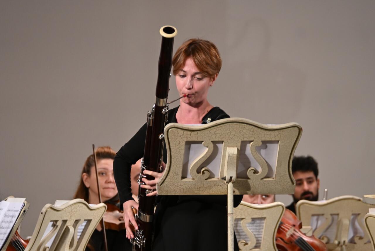 Азербайджанская филармония перенесла зрителей в эпоху Баха