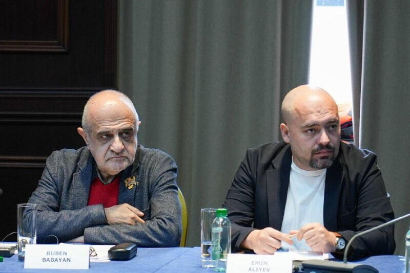 В Армении состоялся круглый стол с участием представителей гражданских обществ Азербайджана и Армении в рамках инициативы «Мост мира»