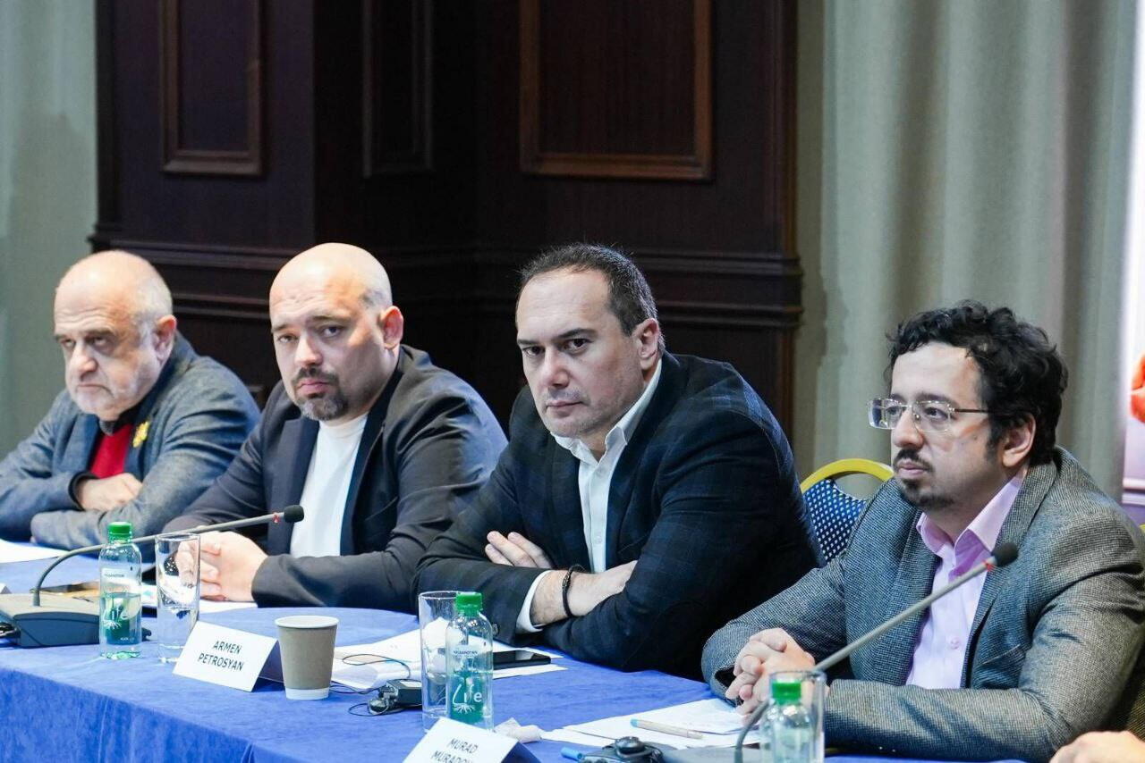 В Армении состоялся круглый стол с участием представителей гражданских обществ Азербайджана и Армении в рамках инициативы «Мост мира»