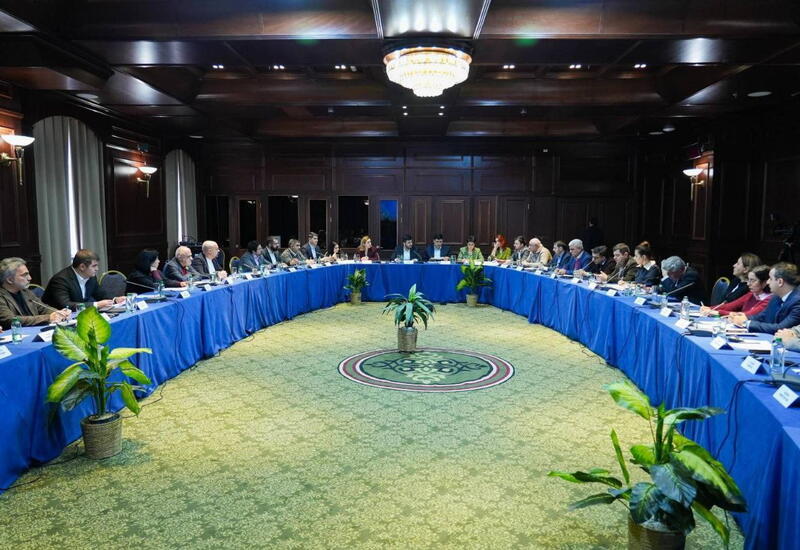 В Армении состоялся круглый стол с участием представителей гражданских обществ Азербайджана и Армении в рамках инициативы «Мост мира»