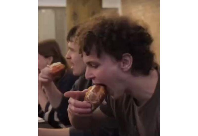 В Польше прошел турнир по скоростному поеданию пончиков