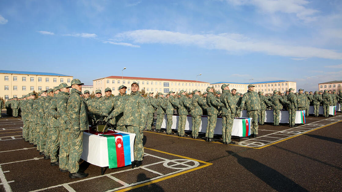 Azərbaycan Ordusunda andiçmə mərasimləri keçirilib
