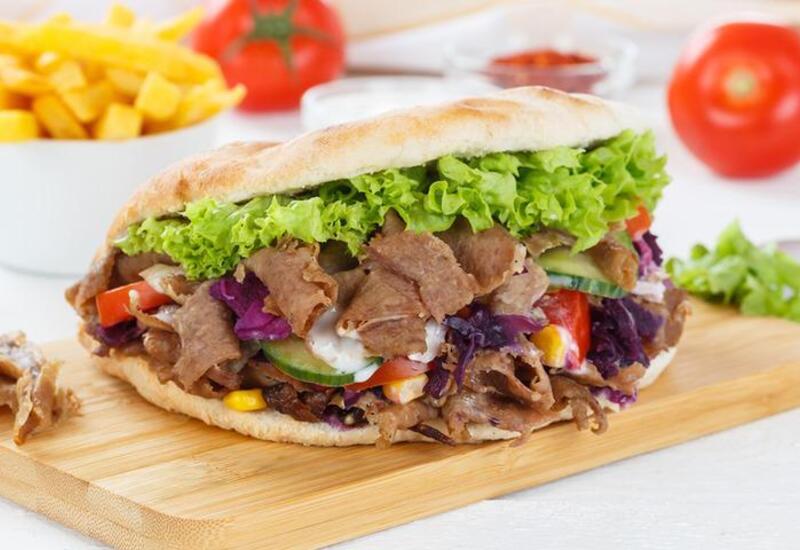 Alman mütəxəssisdən gözlənilməz açıqlama: Dönər ən sağlam nahar yeməyi imiş