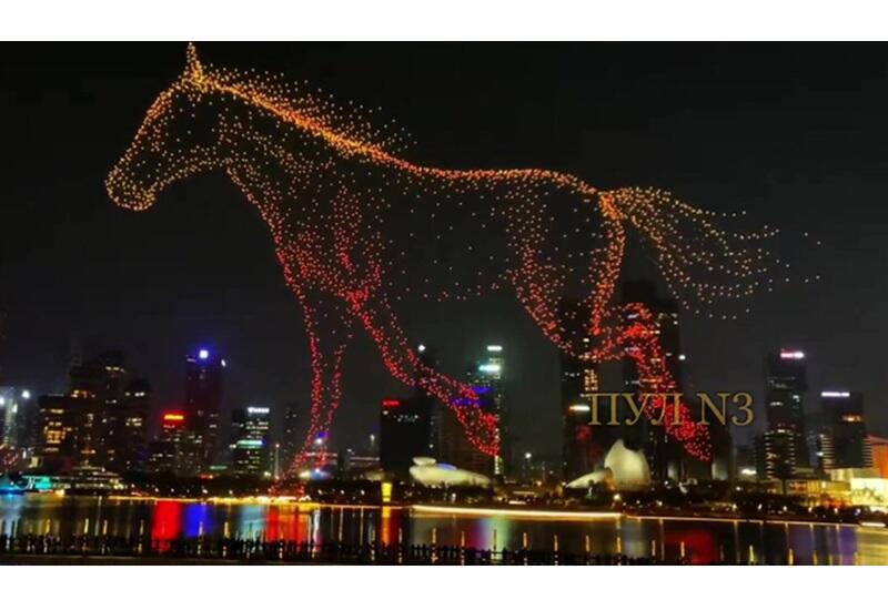 В китайском Шэньчжэне устроили шоу дронов