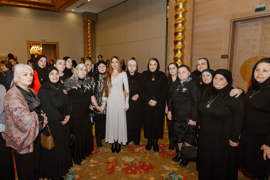 Bakı Media Mərkəzinin rəhbəri Arzu Əliyeva “Qaranlıqdan sonra” adlı tədbirdə iştirak edib