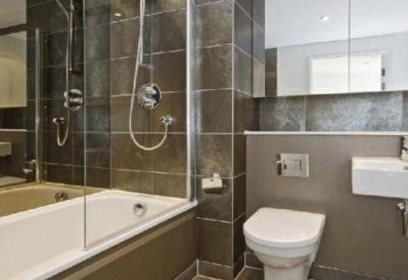 Gecələr vanna otağının pəncərəsini açıq qoyanlara bəd