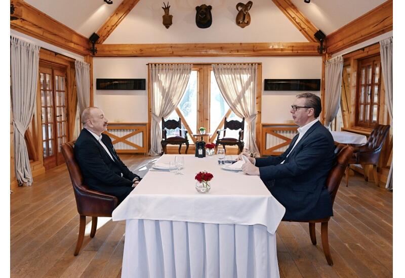 Президент Ильхам Алиев и Президент Сербии приняли участие в неформальном завтраке