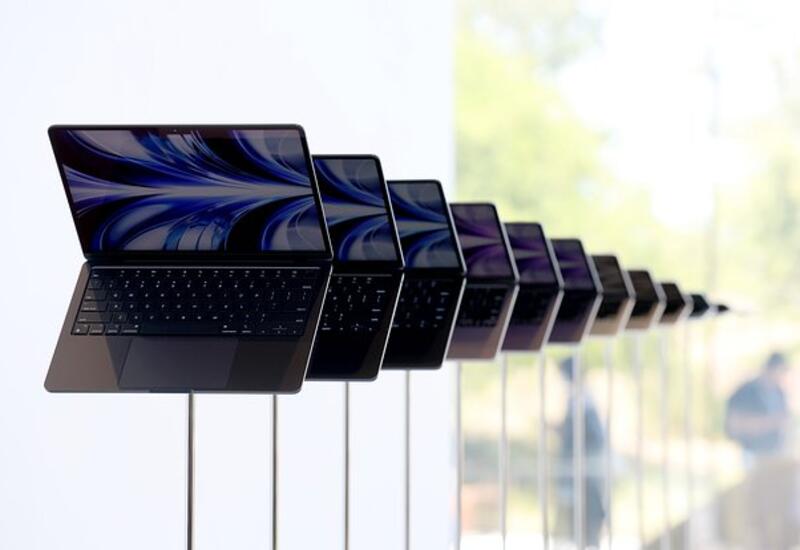 Apple выпустит разноцветный ноутбук