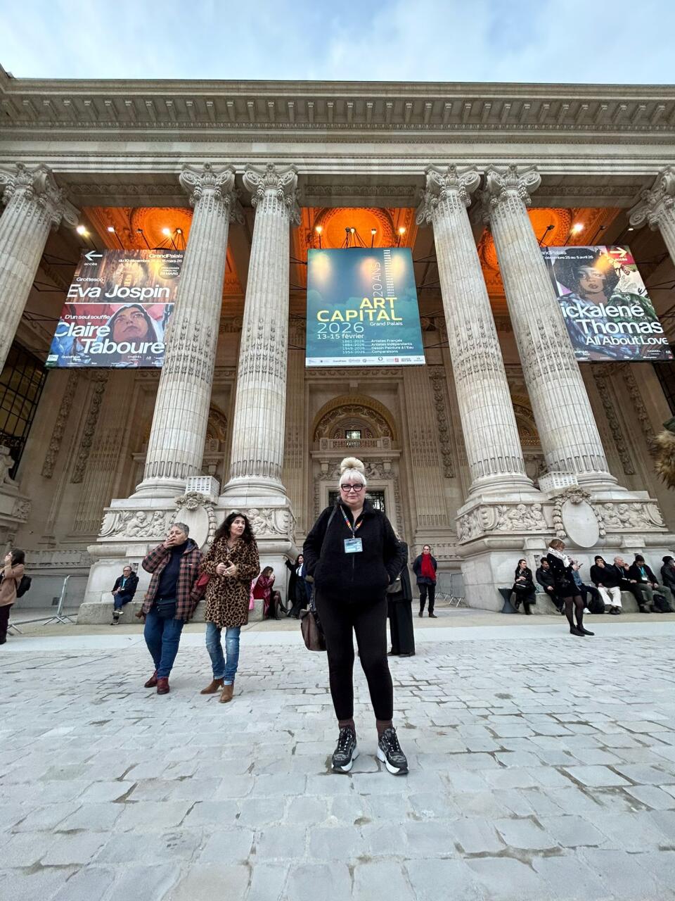 Картина азербайджанской художницы украсила главный арт-форум Парижа