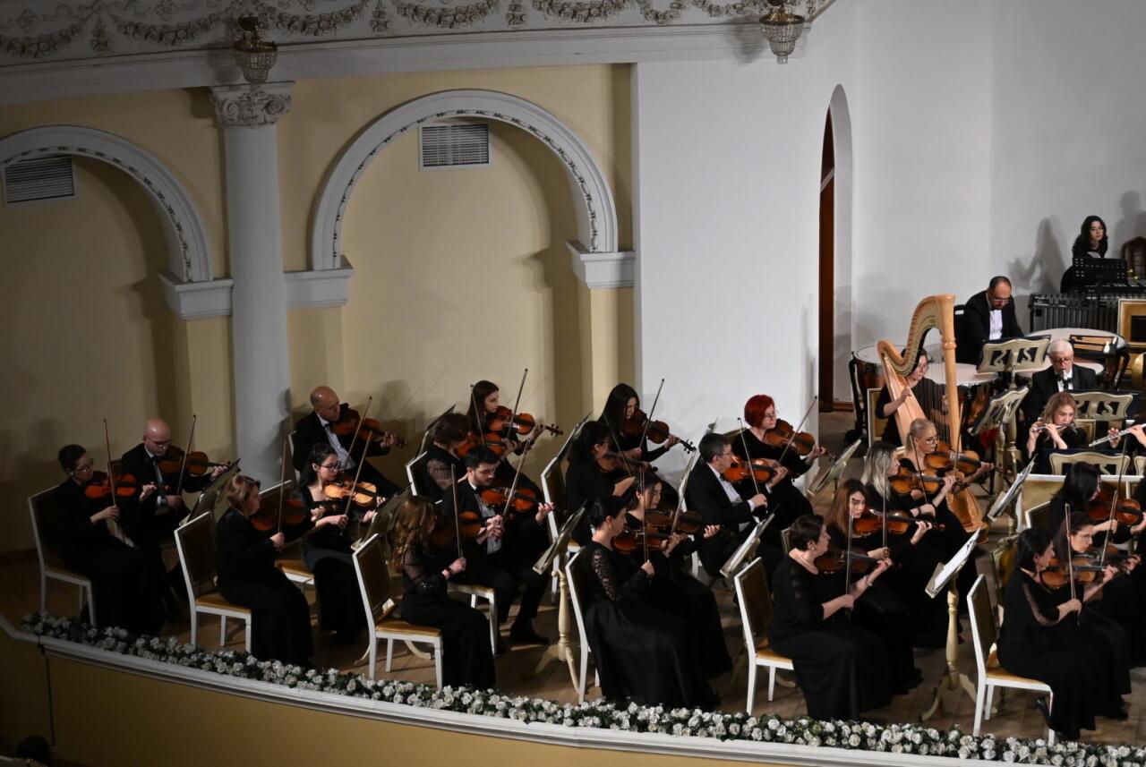 Азербайджанская зурна и двойной концерт для скрипки и альта