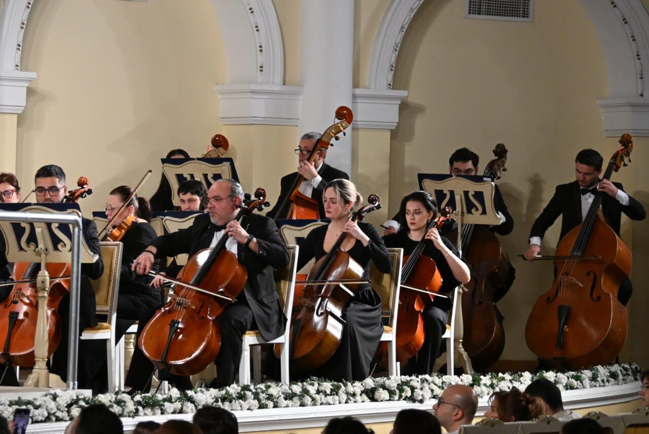 Азербайджанская зурна и двойной концерт для скрипки и альта