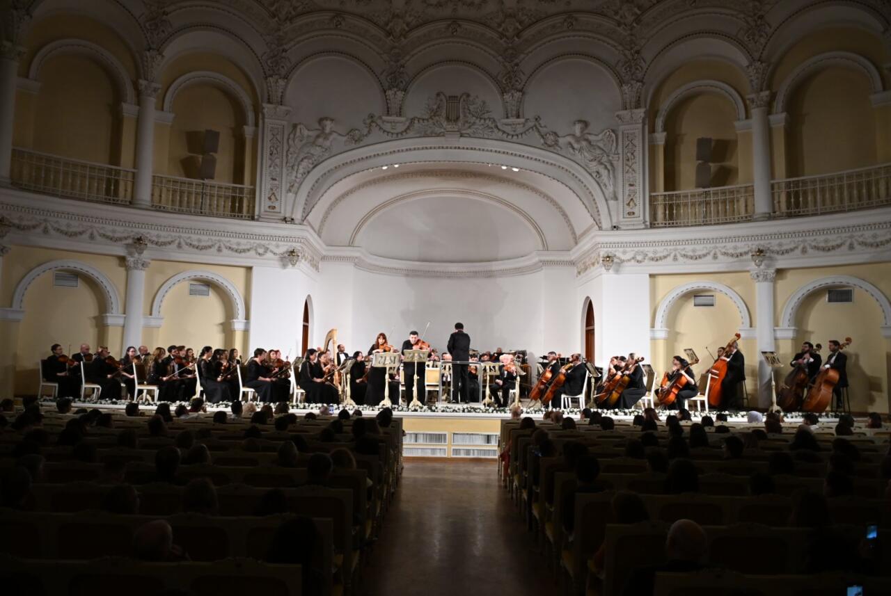 Азербайджанская зурна и двойной концерт для скрипки и альта