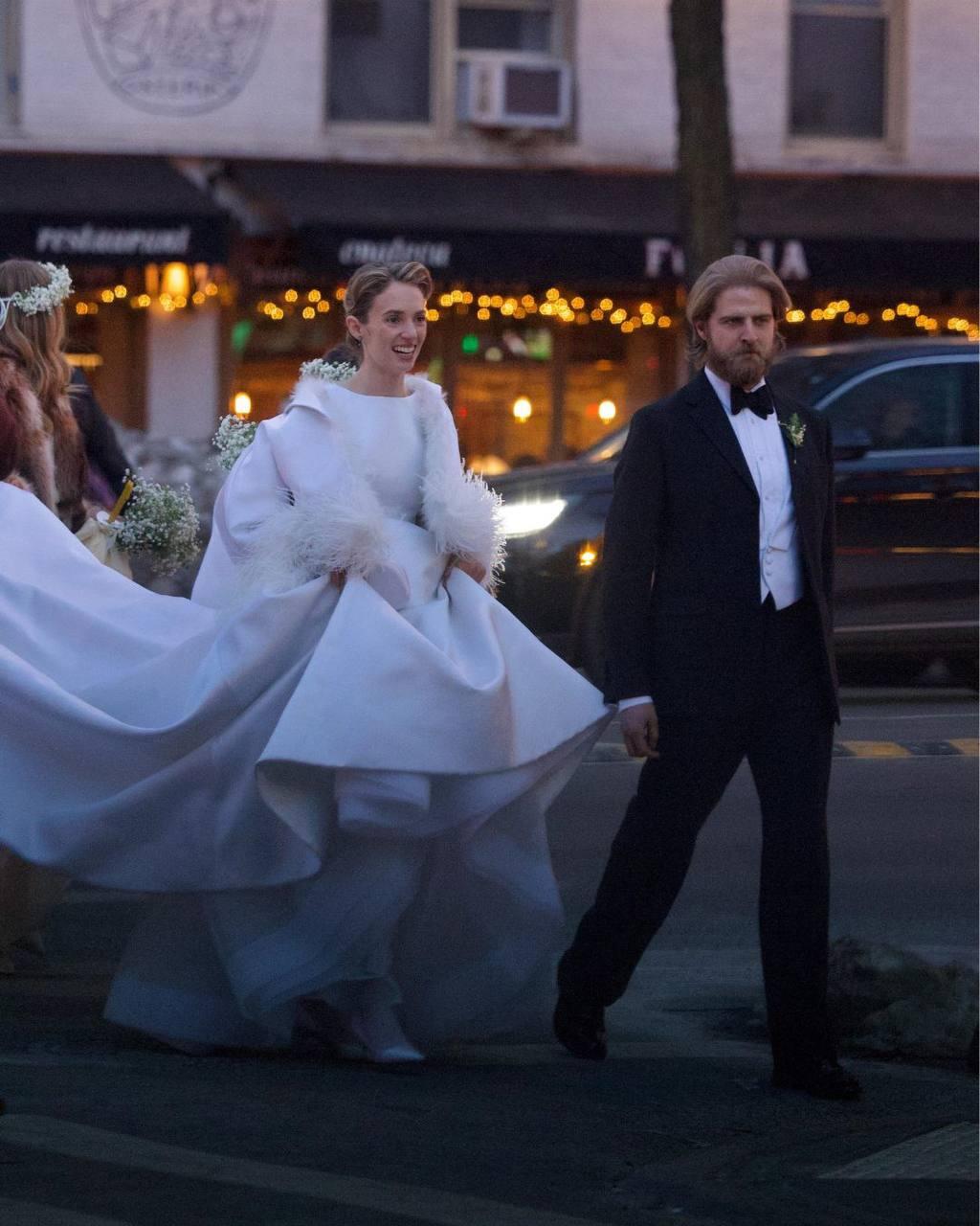 Звезда сериала "Очень странные дела" вышла замуж