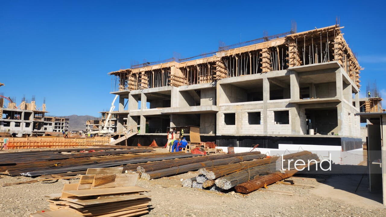 В Агдаме начато строительство новых жилых комплексов