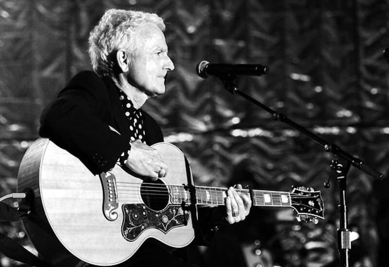 Умер автор хитов Мадонны и Уитни Хьюстон