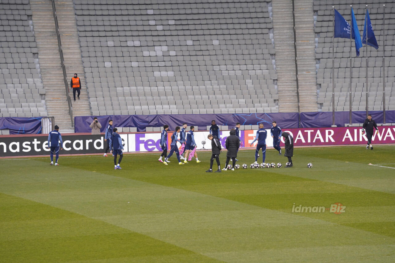 "Карабах" провел тренировку в преддверии матча с "Ньюкаслом"