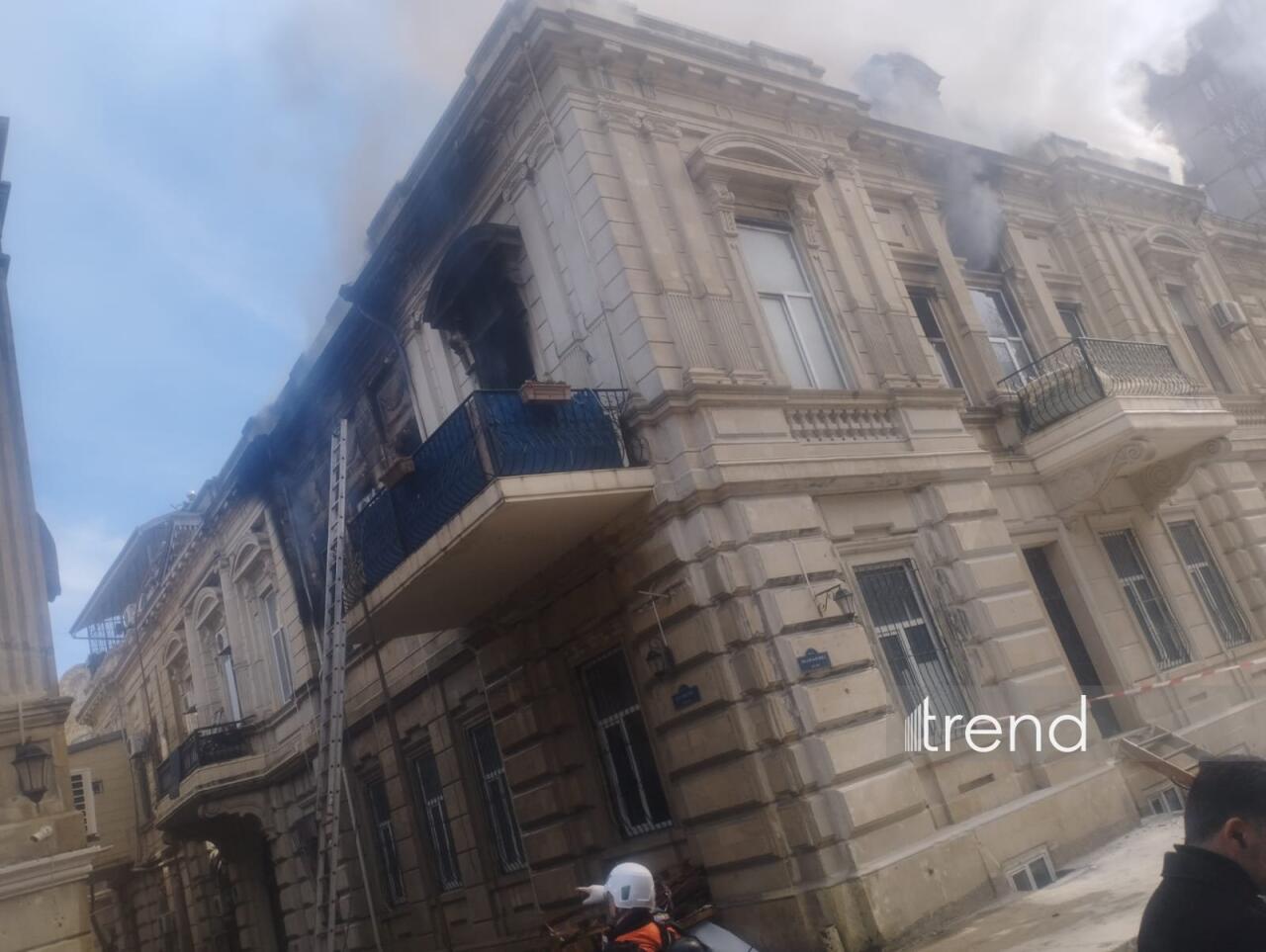 Пожар в центре Баку локализован