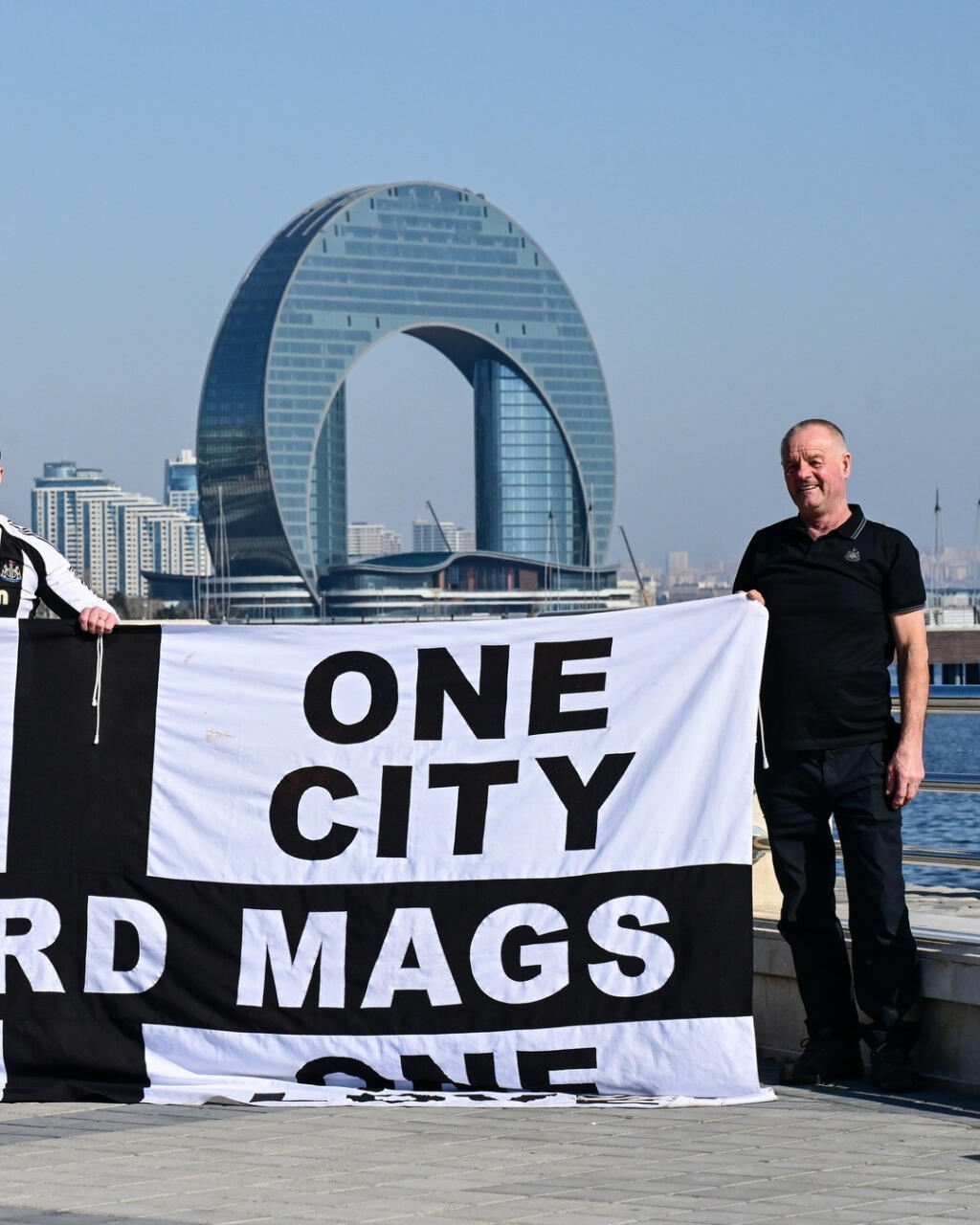 Фанаты "Ньюкасла" в Баку перед матчем с "Карабахом"