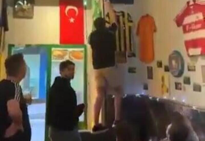 Bakıda "pub"da “Nyukasl” azarkeşlərindən qalmaqallı hərəkət