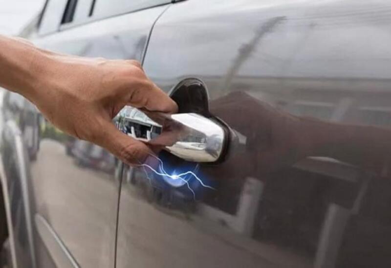 Əlinizi nəyə toxundursanız “tok vurur”?