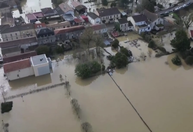 Во Франции более 100 тысяч гектаров оказались затоплены