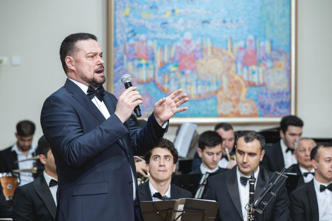 Ветеран Карабахской войны и финалист телепроекта "Голос Украины" представили "Один голос - одно дыхание"