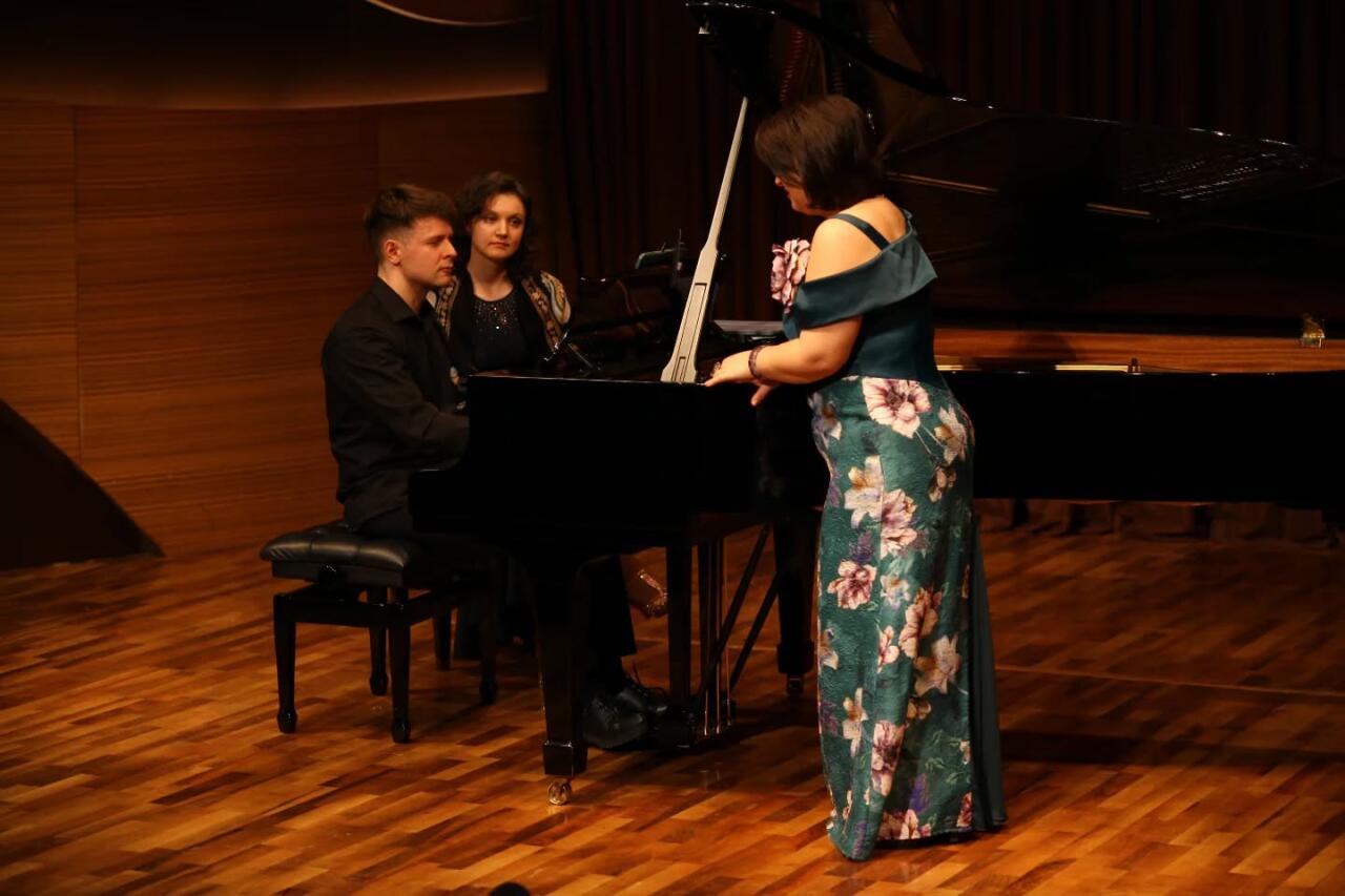 Смерть в экстазе любви на бакинской сцене