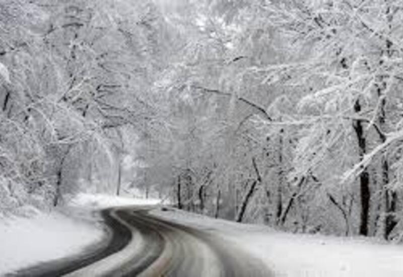 Azərbaycanın bu rayonlarında qar yağır