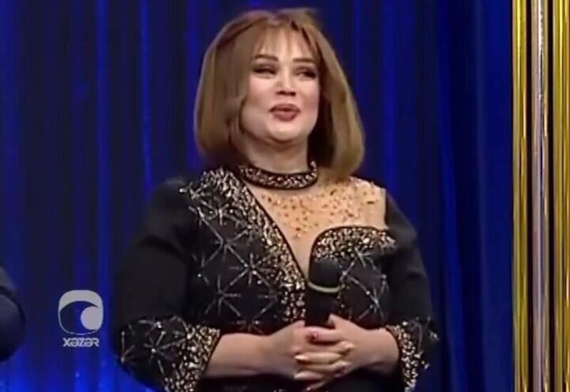 Azərbaycanlı müğənni 25 yaş