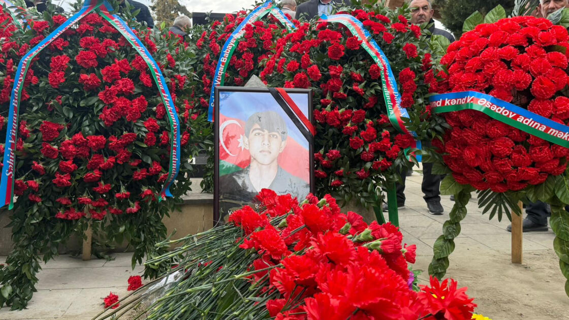 Останки считавшихся пропавшими без вести шехидов Первой Карабахской войны захоронены в Гейчае, Уджаре и Исмаиллы