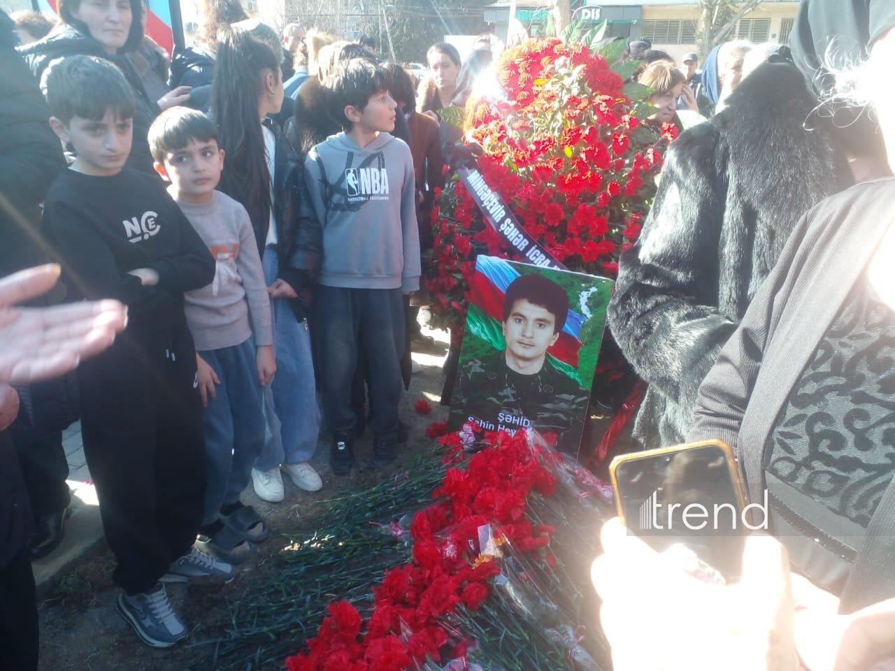 İtkin-şəhid Şahin Kərimov 33 il sonra dəfn edilib