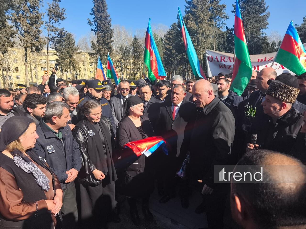 İtkin-şəhid Şahin Kərimov 33 il sonra dəfn edilib