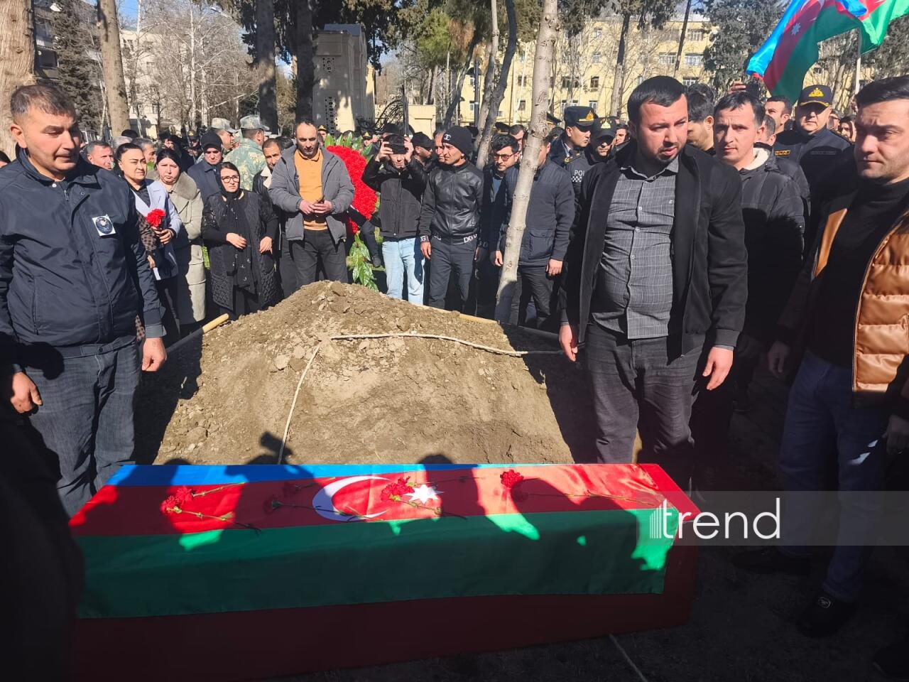 İtkin-şəhid Şahin Kərimov 33 il sonra dəfn edilib